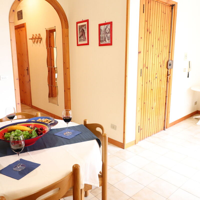 Nicole: Dining Room, Living Room