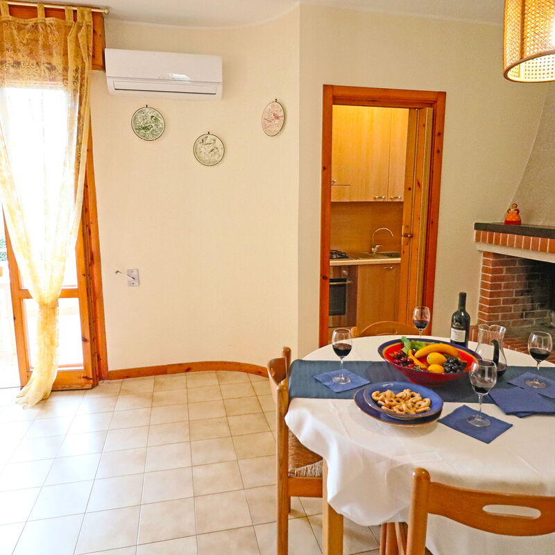 Nicole: Dining Room