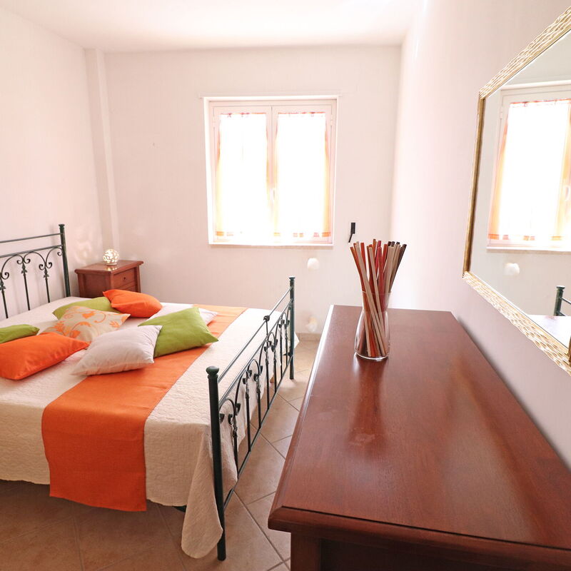 Martina: Bedroom