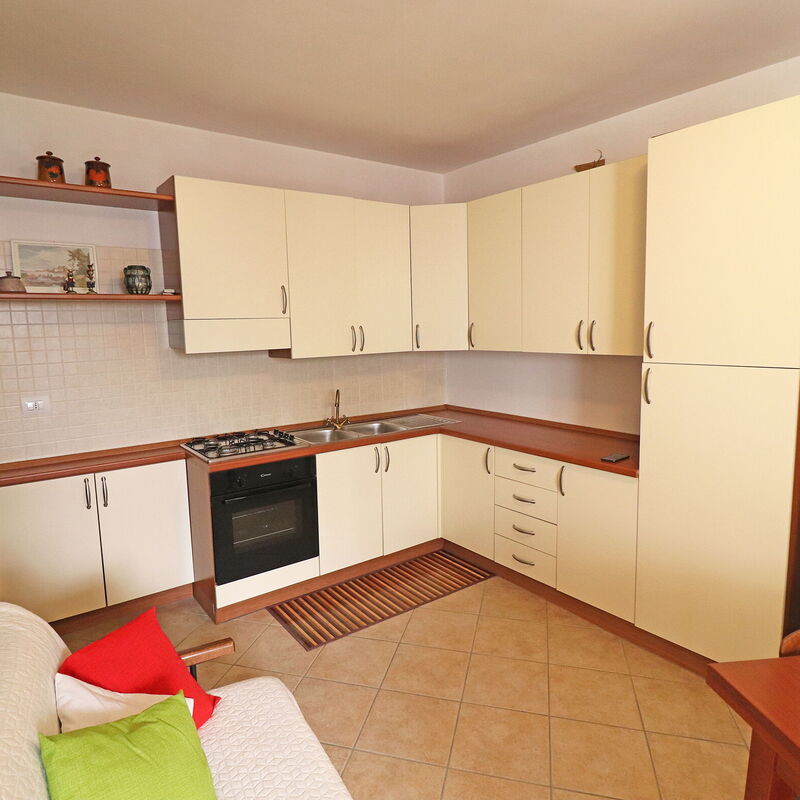 Martina: Kitchen