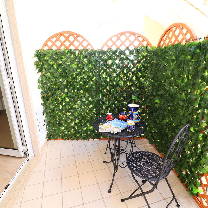 Martina: Garden, Outdoor