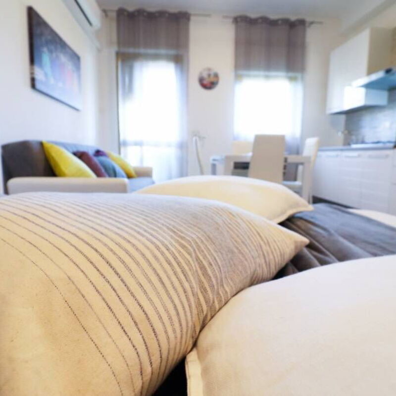 Alba: Living Room