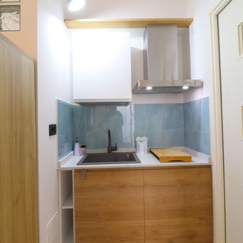 Malika: Kitchen