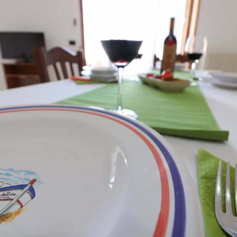 Ludovica: Dining Room