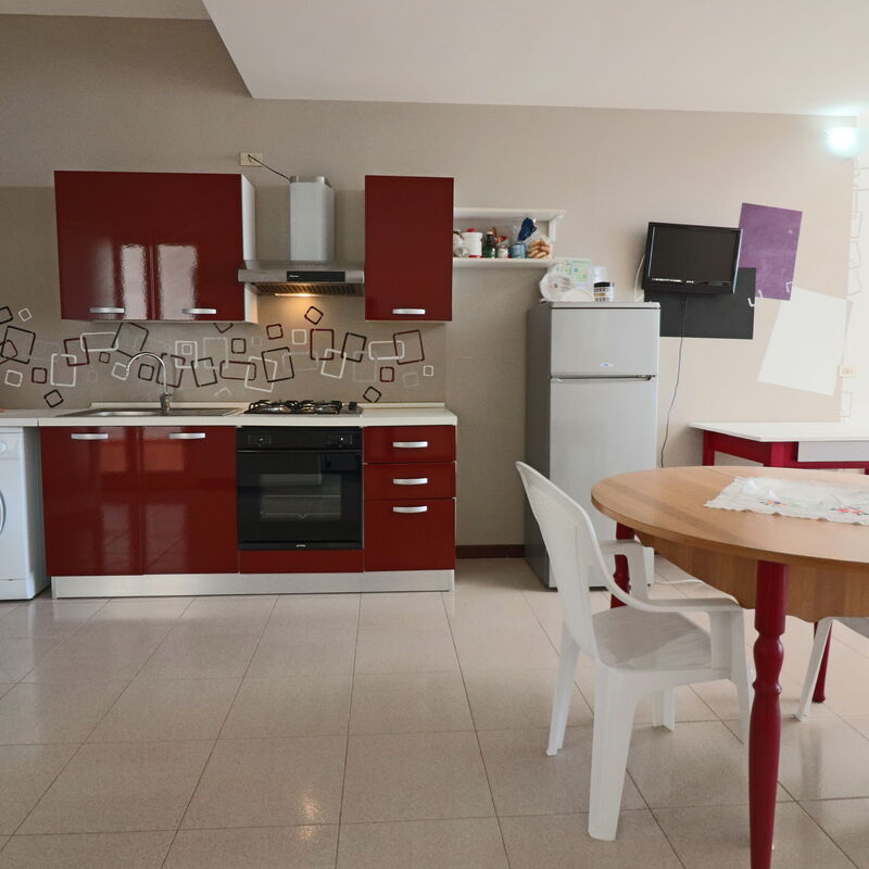 Nisea: Dining Room, Living Room