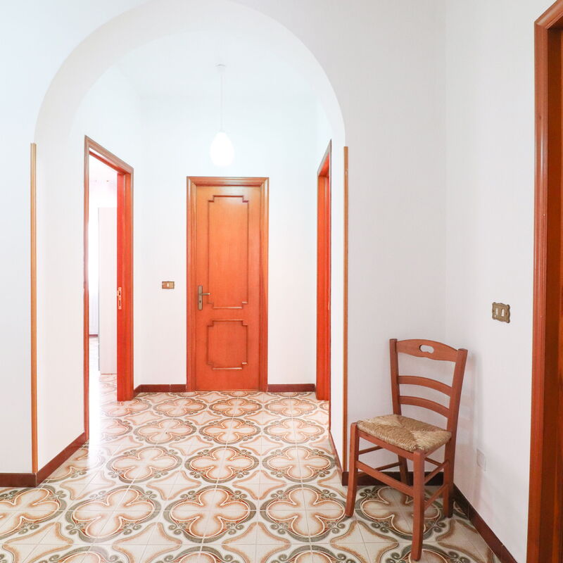 Isabel: Other Room