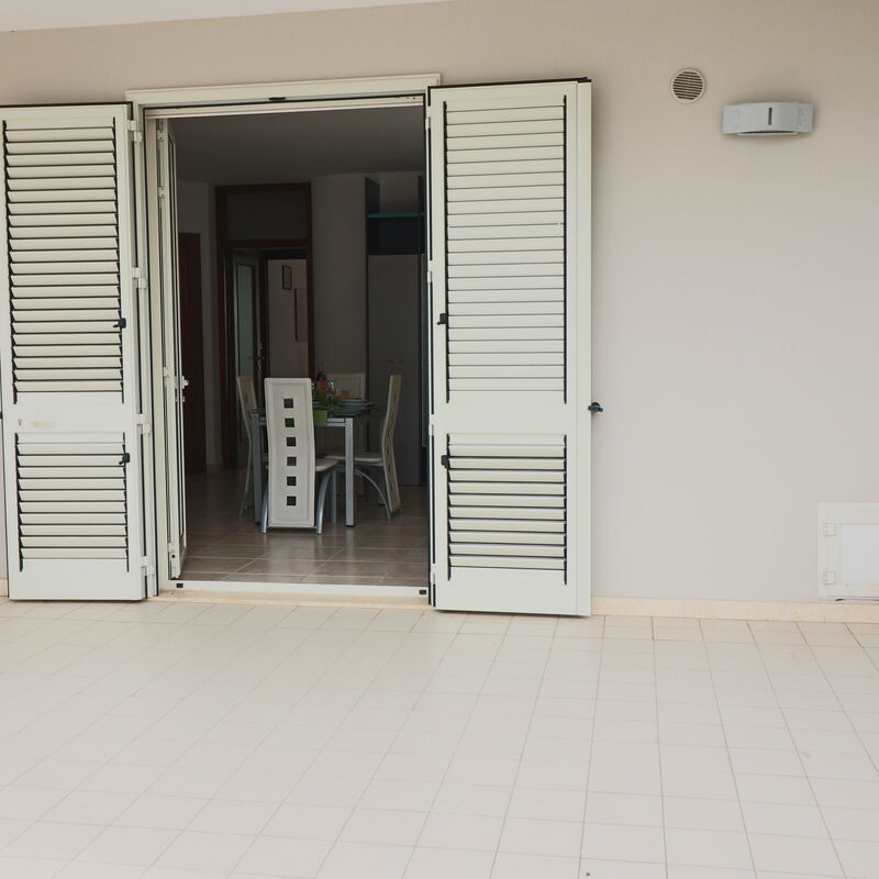 Iris: Building Exterior