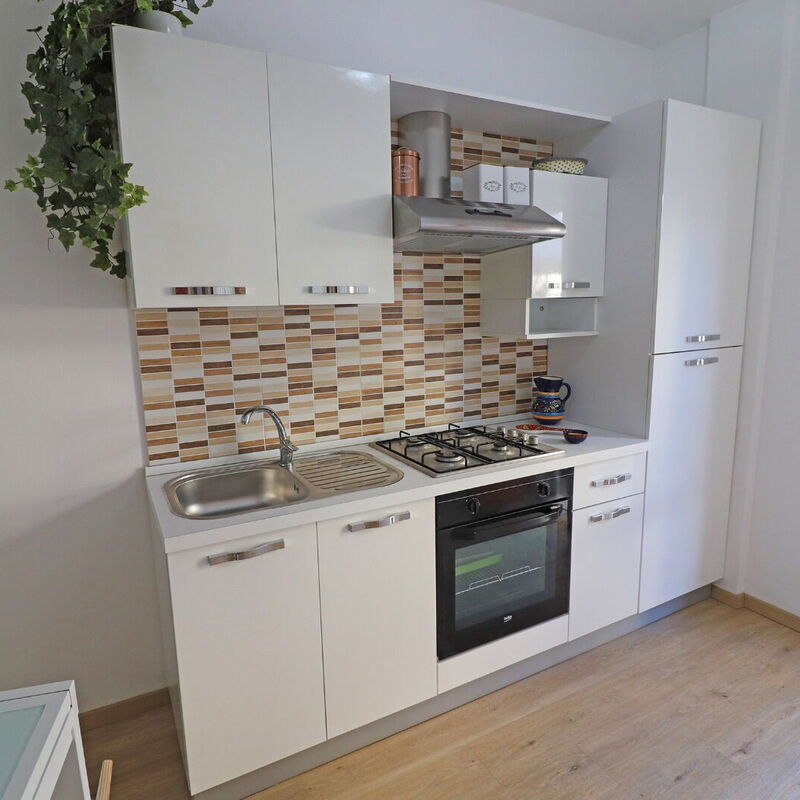 Luisa: Kitchen