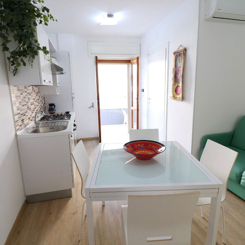 Luisa: Dining Room