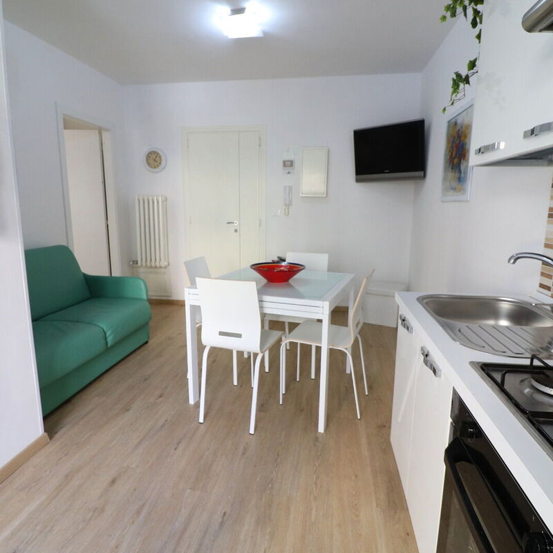 Luisa: Dining Room