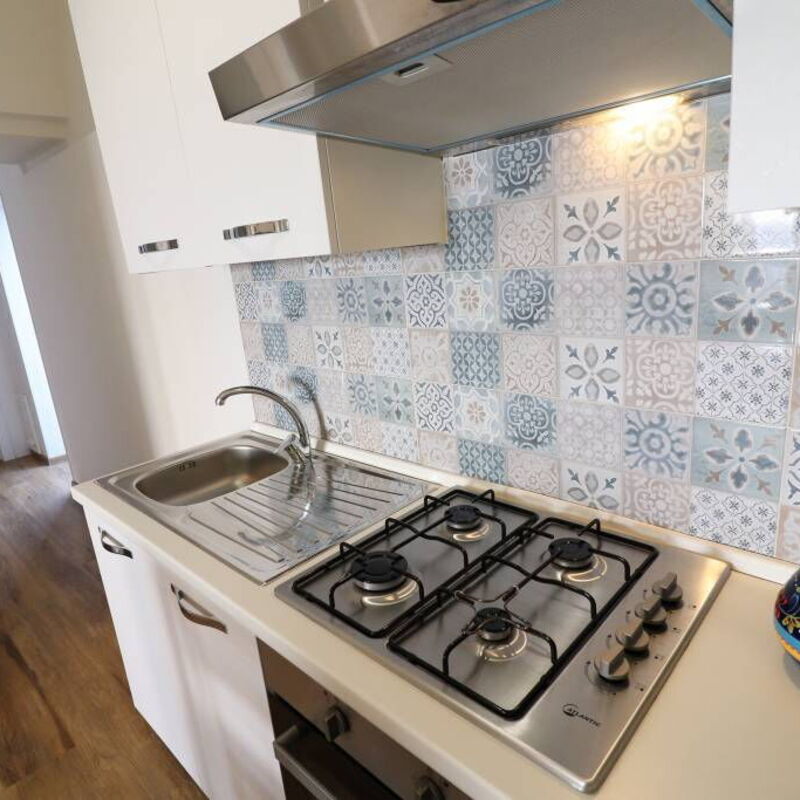 Glenda: Kitchen