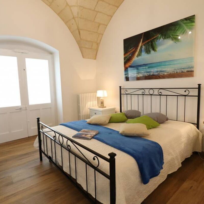 Glenda: Bedroom