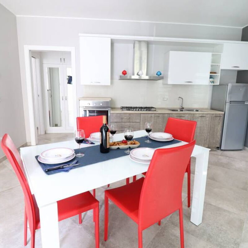 Giuditta: Dining Room