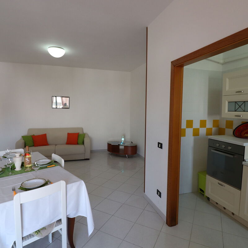 Gio: Dining Room