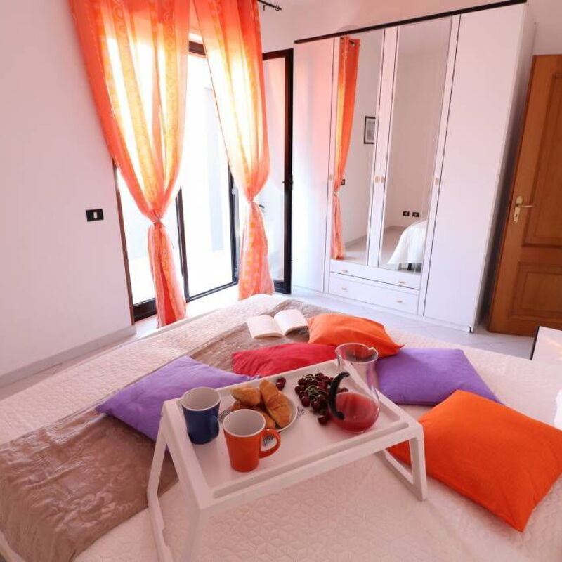 Gio: Bedroom