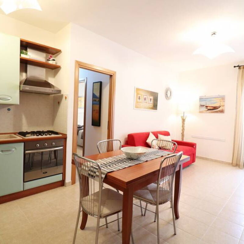 Caterina: Dining Room
