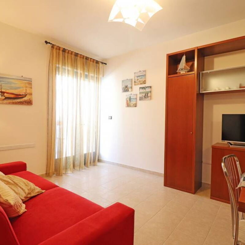 Caterina: Living Room