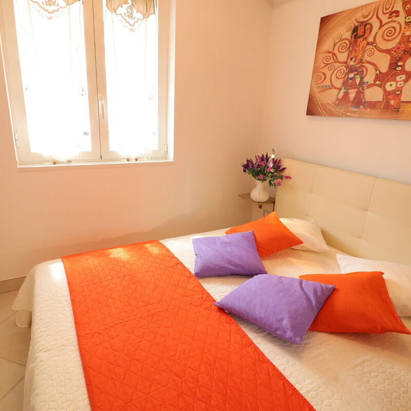 Francesca: Bedroom