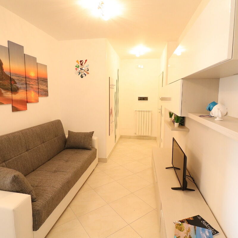 Francesca: Living Room