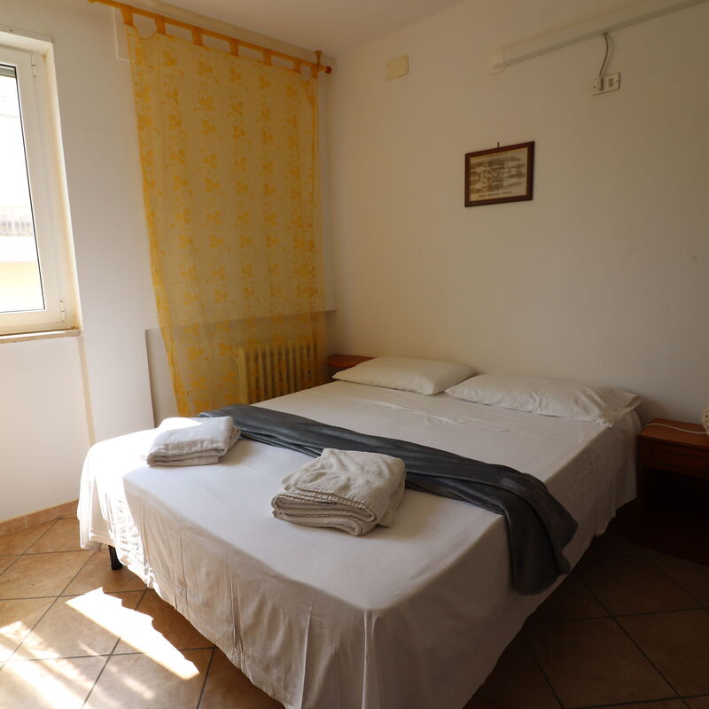 Ayra: Bedroom