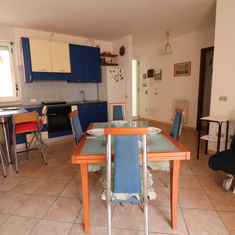 Ayra: Dining Room
