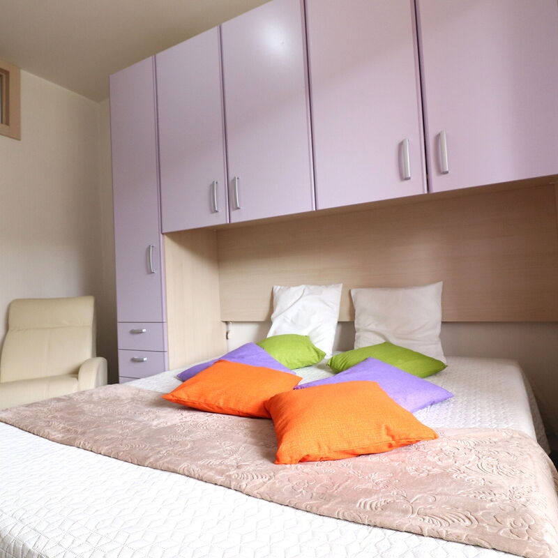 Claudia: Bedroom