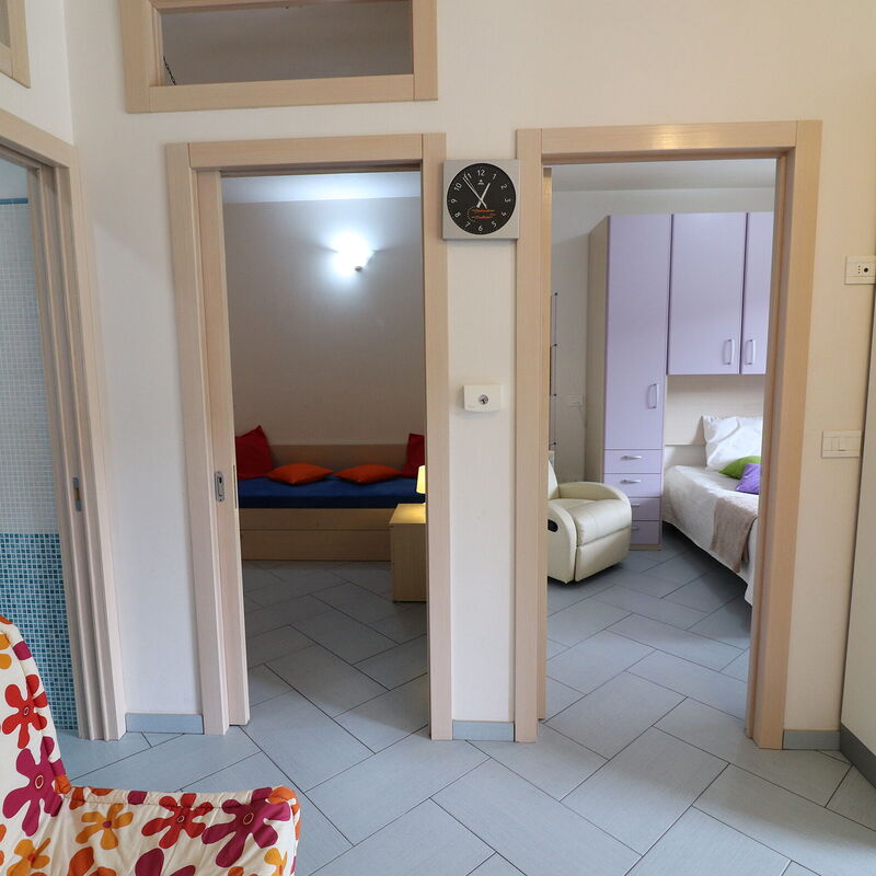 Claudia: Other Room