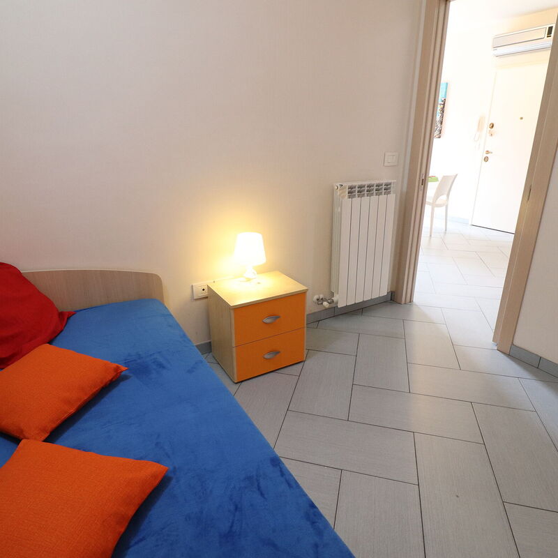 Claudia: Bedroom