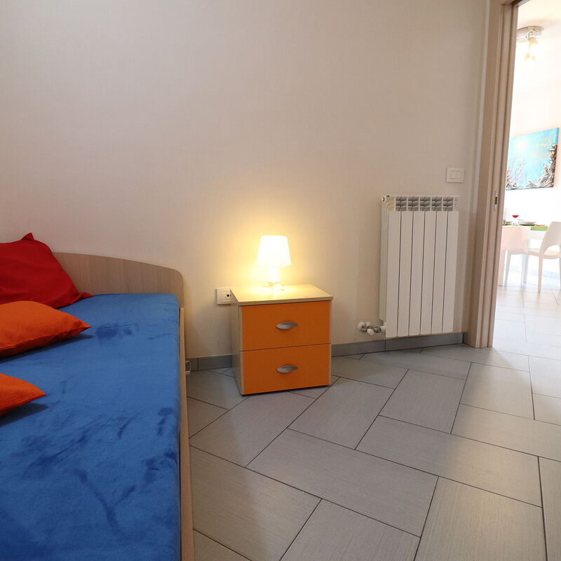 Claudia: Bedroom
