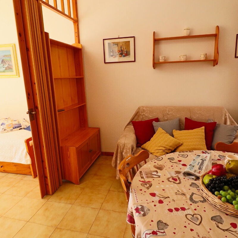 Cecilia: Dining Room