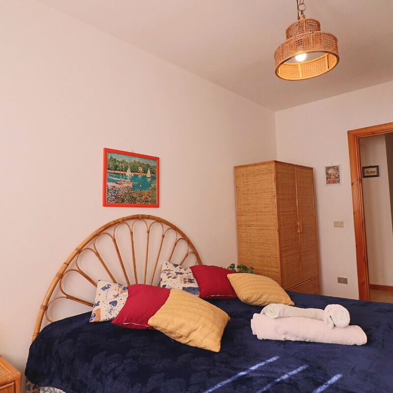 Cecilia: Bedroom
