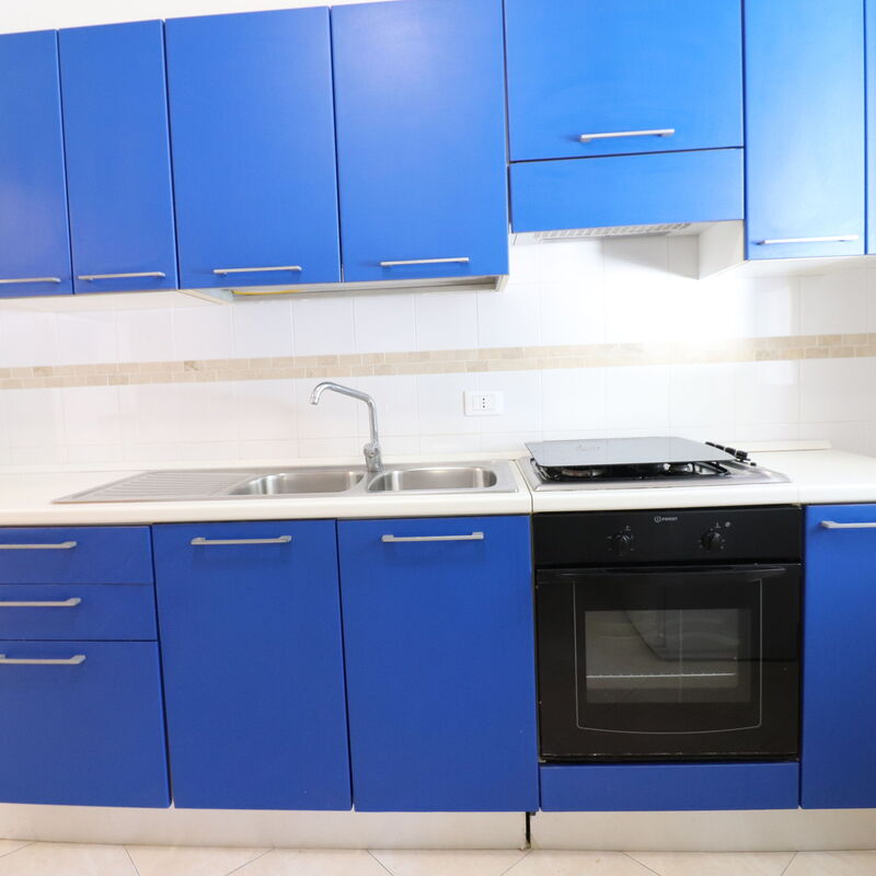 Elettra: Kitchen