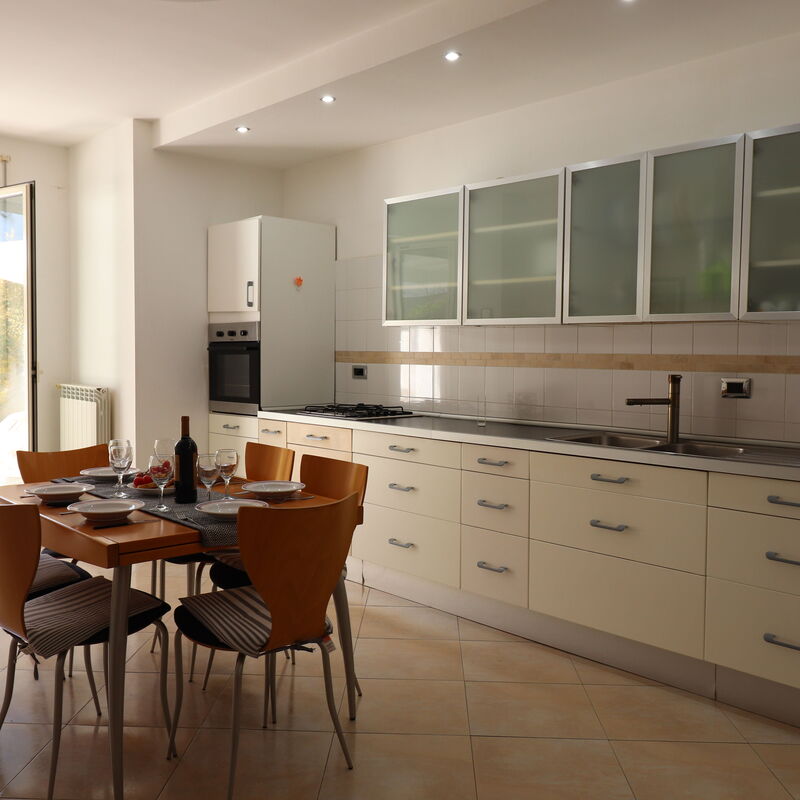 Iside: Dining Room